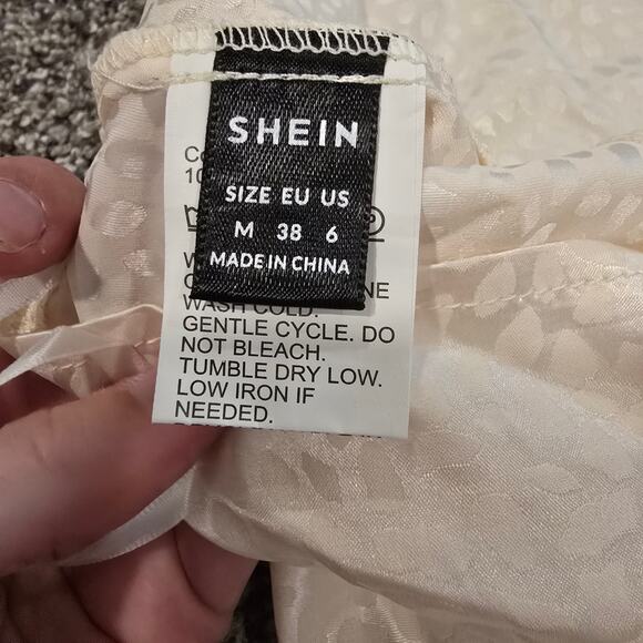 Women's Shein Bundle of Satin Jacquard Tie Back Crop Bandana Tops | Size Medium - Picture 7 of 10